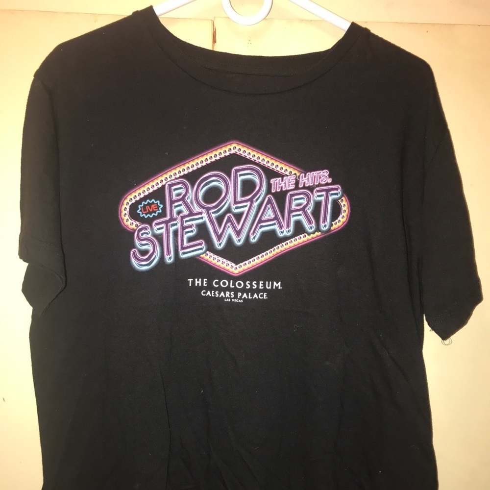 Rod Stewart Tshirt the hits colosseum ceaser’s palace size: 25” top to bottom 18
